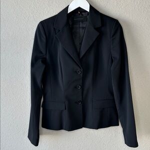 Elie Tahari Women's 3 Button Blazer Size 12 Black Top Stitched Pockets Lined